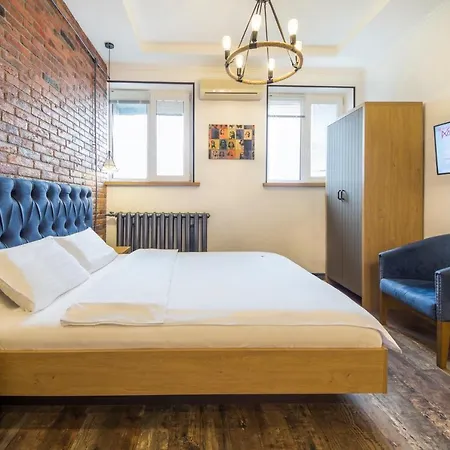 Апартаменти Dayflat Maidan Area *