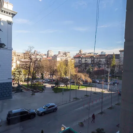 Dayflat Maidan Area Апартаменти *